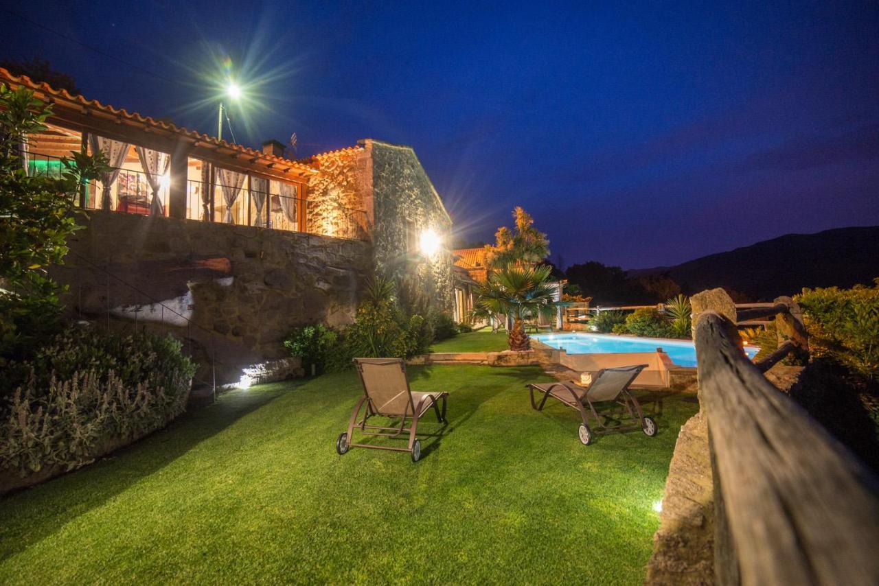 Casa Favo De Mel - Jacuzzi Privado & Lareira - Piscina Hotel อาร์กอสเดวัลเดเวซ ภายนอก รูปภาพ