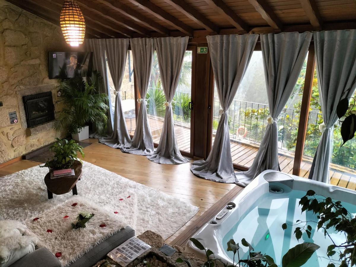 Casa Favo De Mel - Jacuzzi Privado & Lareira - Piscina Hotel อาร์กอสเดวัลเดเวซ ภายนอก รูปภาพ