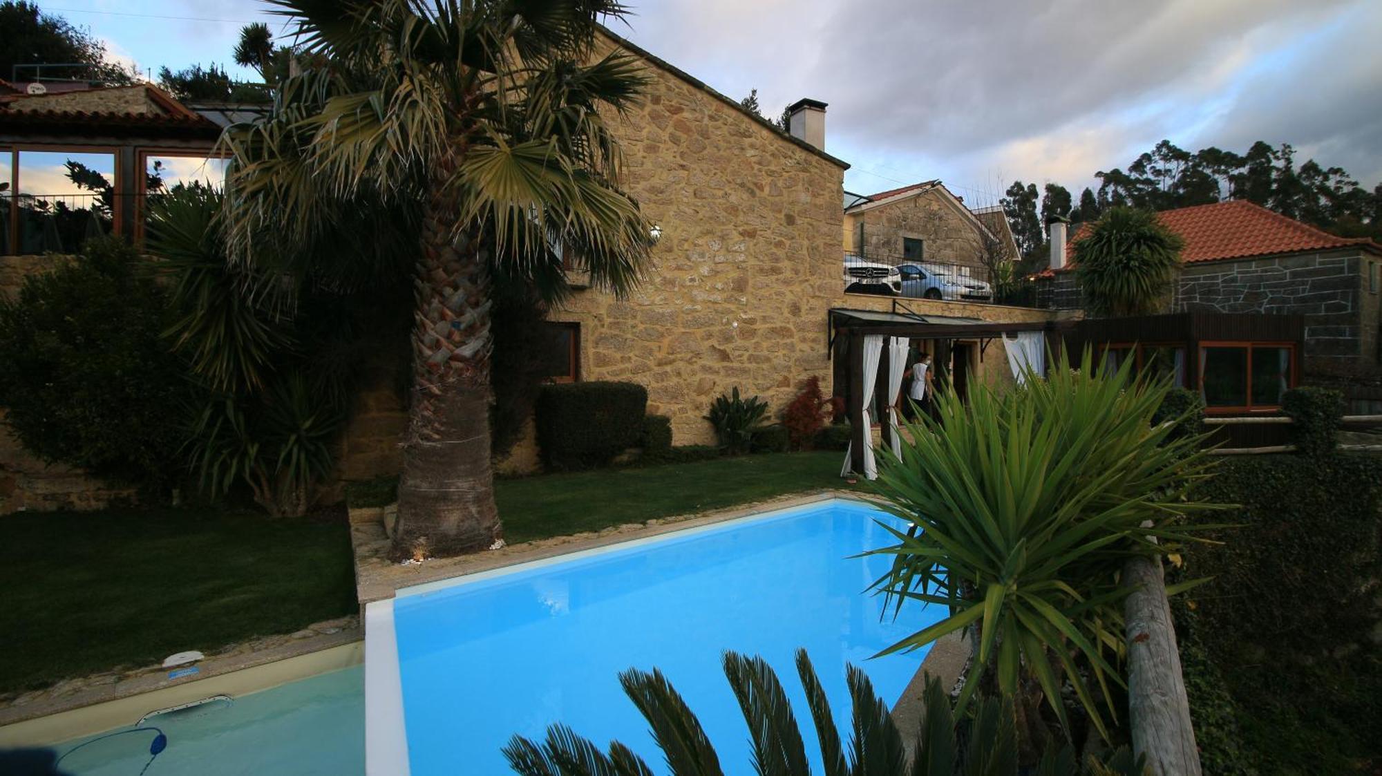 Casa Favo De Mel - Jacuzzi Privado & Lareira - Piscina Hotel อาร์กอสเดวัลเดเวซ ภายนอก รูปภาพ